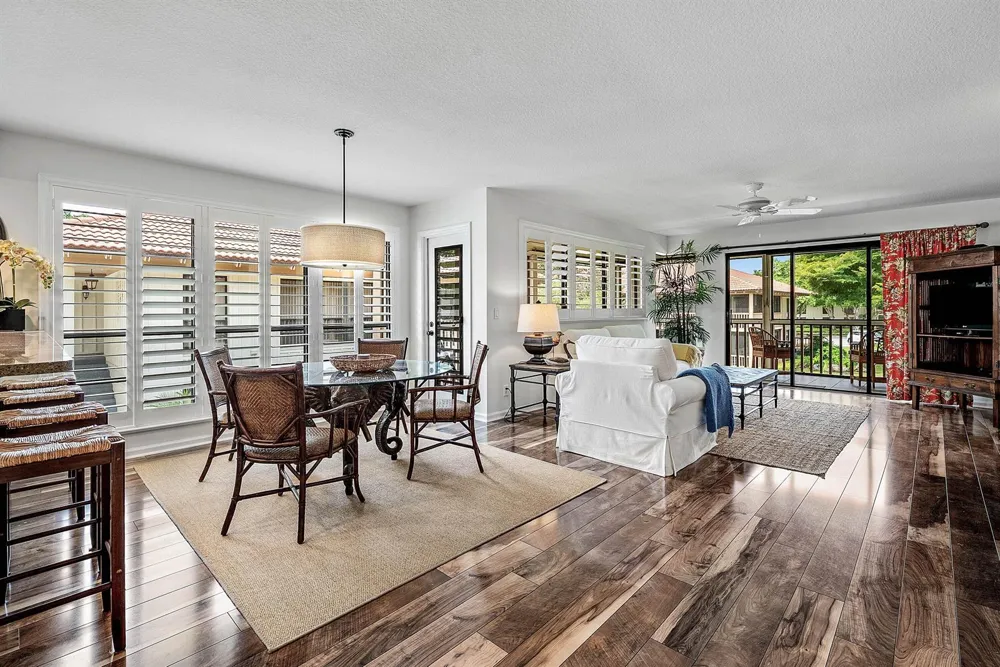 523 BRACKENWOOD PLACE Palm Beach Gardens, FL 33418
