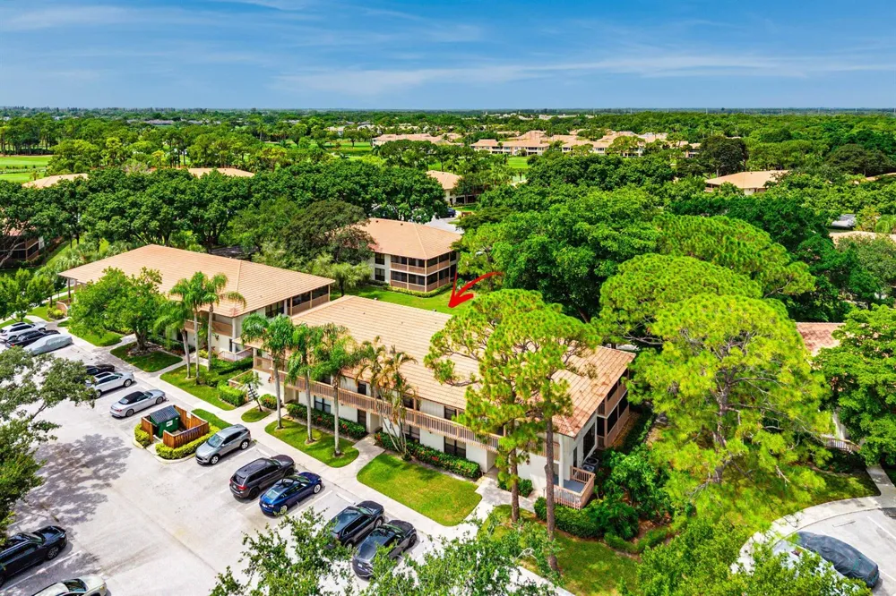 523 BRACKENWOOD PLACE Palm Beach Gardens, FL 33418