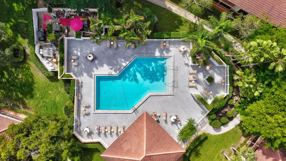 523 BRACKENWOOD PLACE Palm Beach Gardens, FL 33418