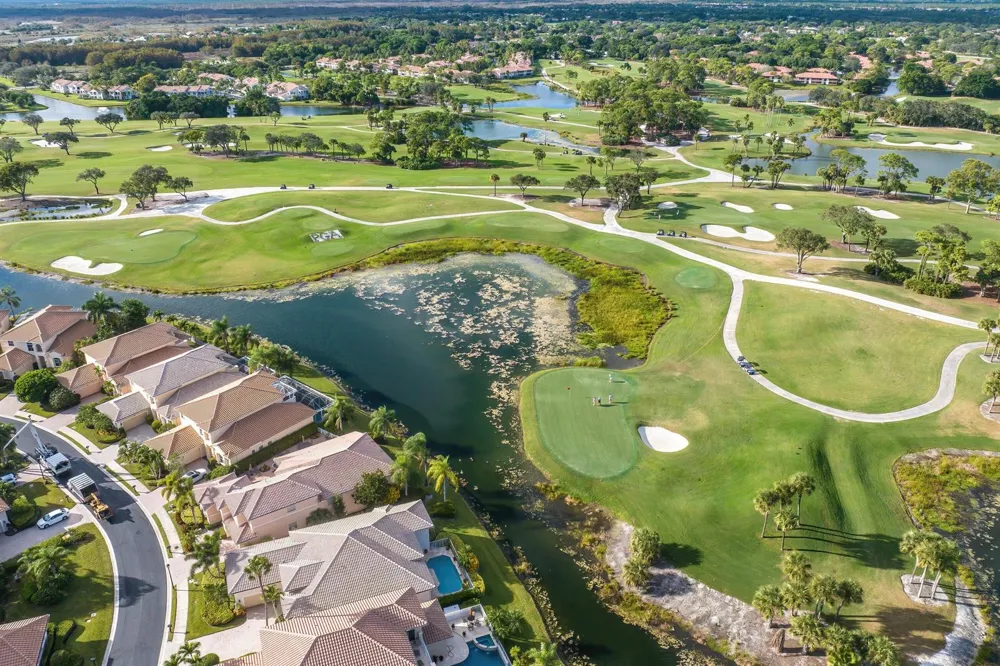 523 BRACKENWOOD PLACE Palm Beach Gardens, FL 33418