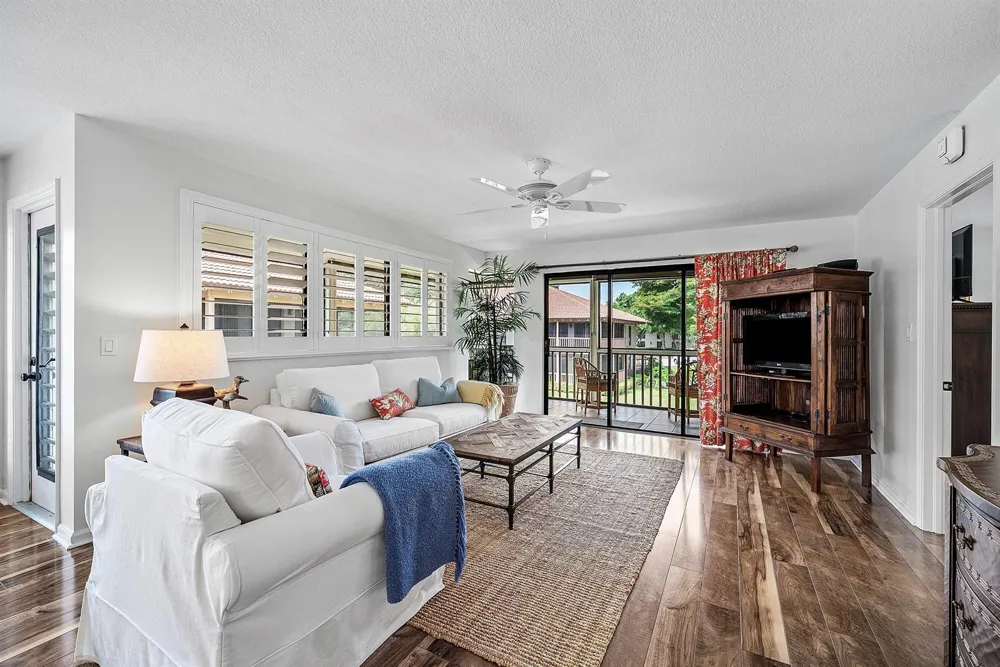 523 BRACKENWOOD PLACE Palm Beach Gardens, FL 33418