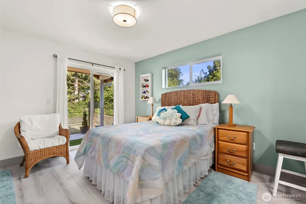 112 Seagate Street SW Ocean Shores, WA 98569
