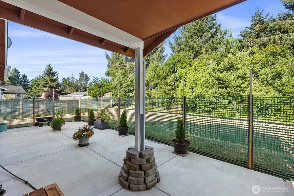 112 Seagate Street SW Ocean Shores, WA 98569