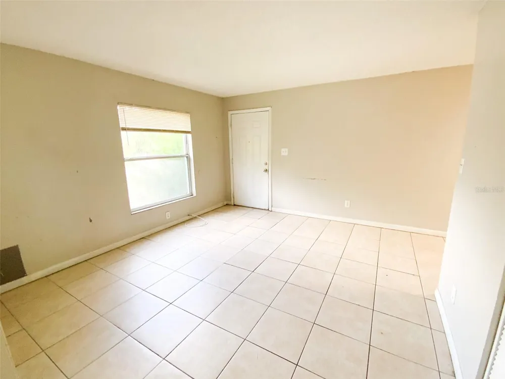 2205 IRENE STREET #4 Lutz, FL 33549