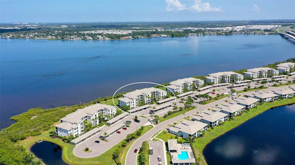 910 TIDEWATER SHORES LOOP #402 Bradenton, FL 34208