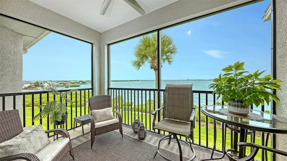 910 TIDEWATER SHORES LOOP #402 Bradenton, FL 34208