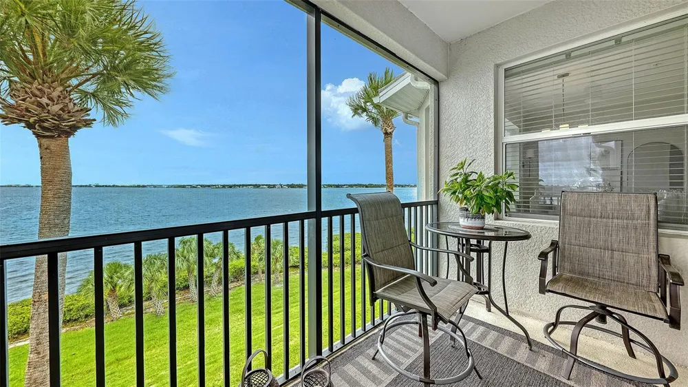 910 TIDEWATER SHORES LOOP #402 Bradenton, FL 34208