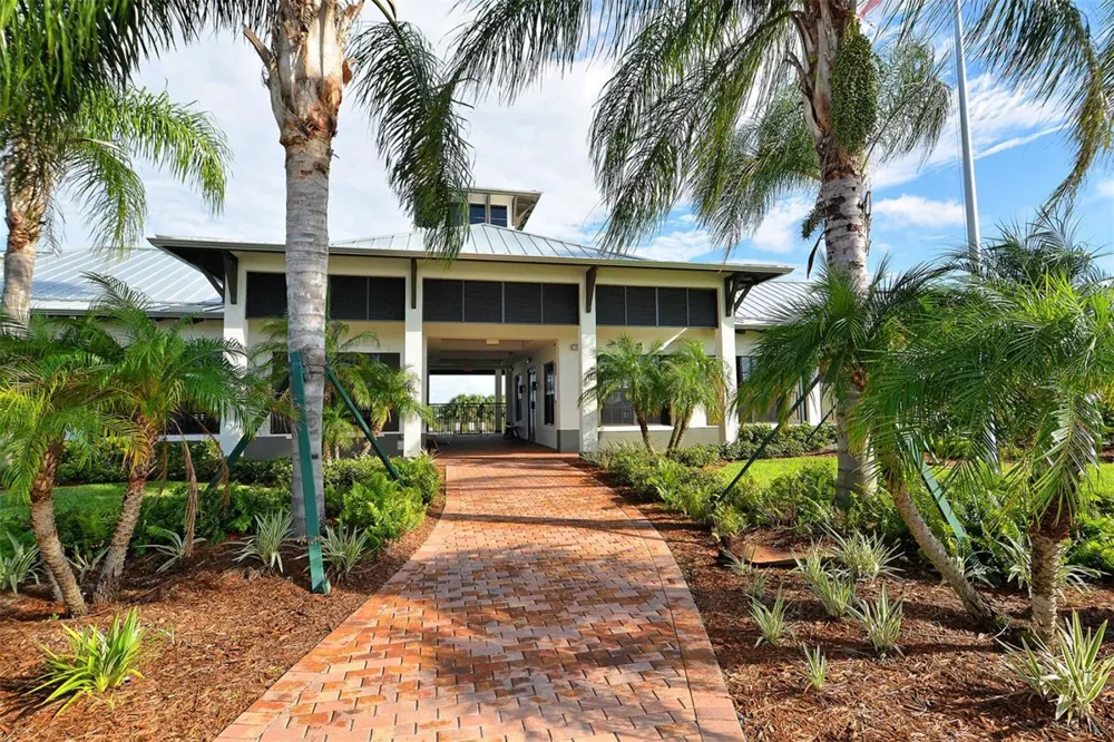 910 TIDEWATER SHORES LOOP #402 Bradenton, FL 34208