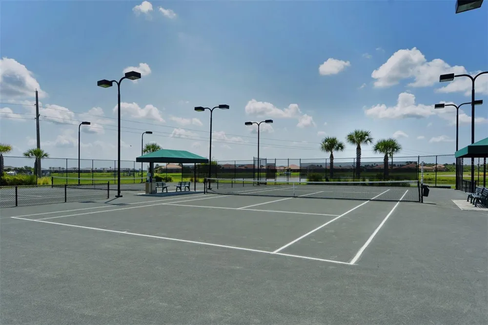 910 TIDEWATER SHORES LOOP #402 Bradenton, FL 34208