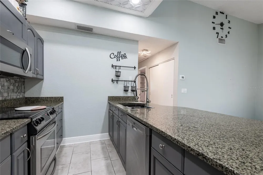 1944 ELAINE DRIVE #1944 Clearwater, FL 33760
