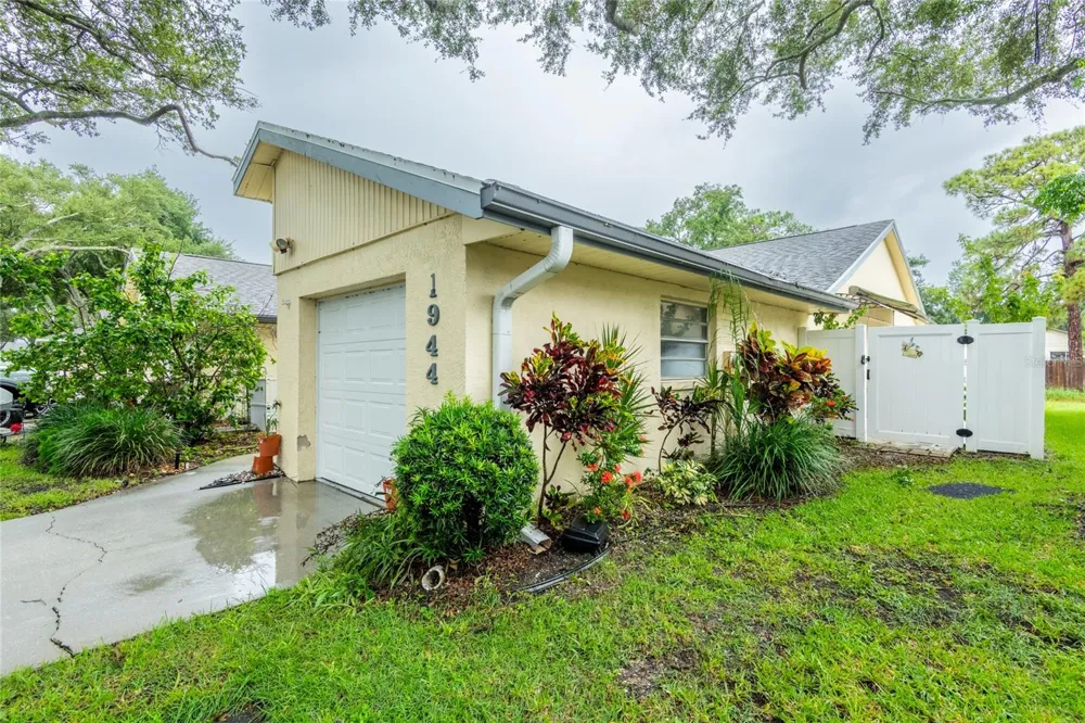 1944 ELAINE DRIVE #1944 Clearwater, FL 33760