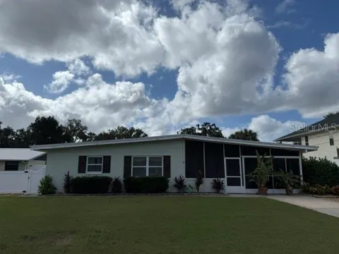 1920 NW 18TH STREET