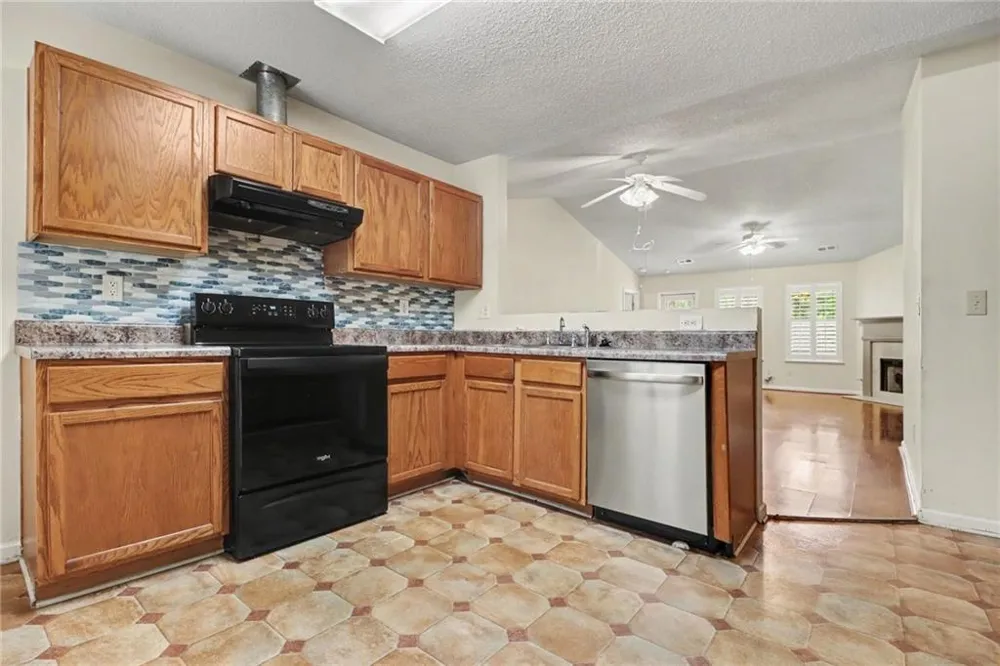 7445 Old Chapel South Fulton, GA 30349