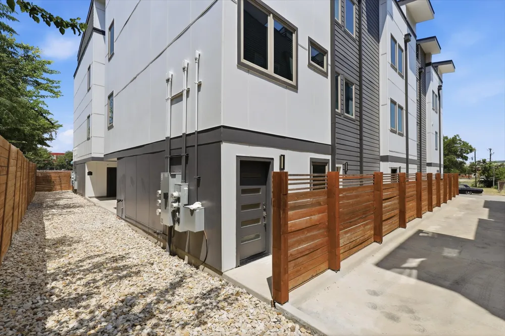 1118 Galveston Avenue #5 Fort Worth, TX 76104
