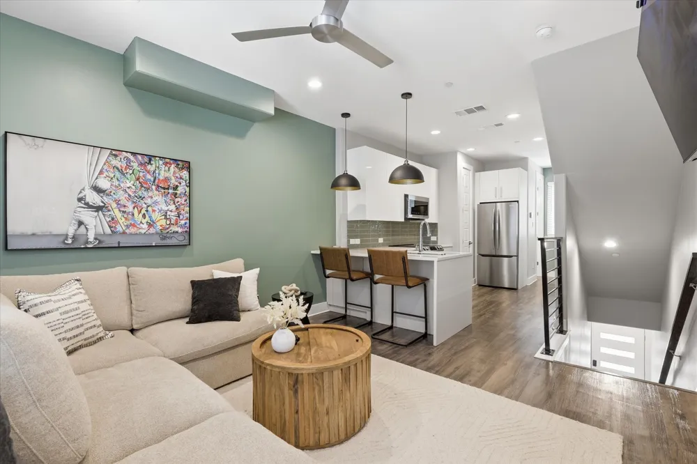 1118 Galveston Avenue #5 Fort Worth, TX 76104