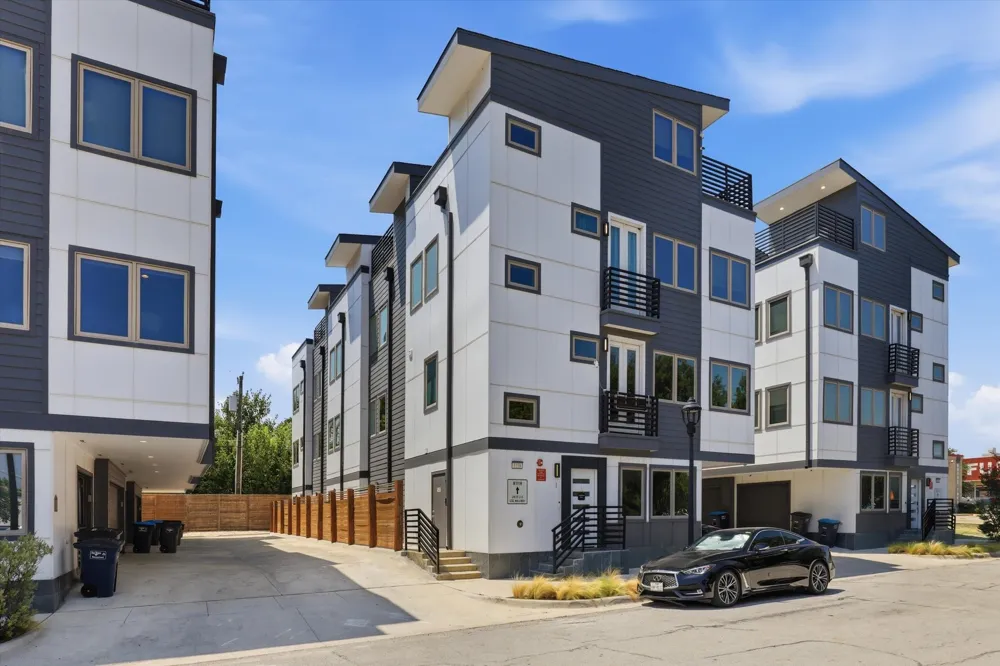 1118 Galveston Avenue #5 Fort Worth, TX 76104