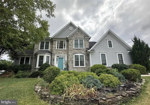 878 JOY DRIVE