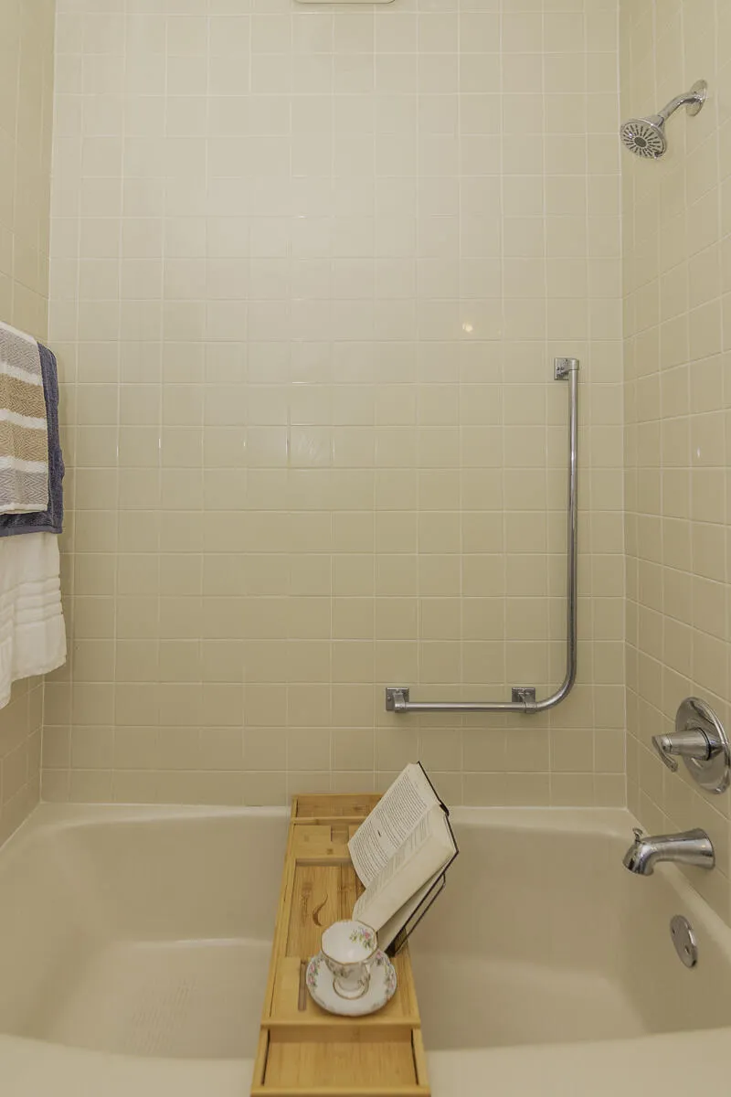 55132 M 51 Dowagiac, MI 49047