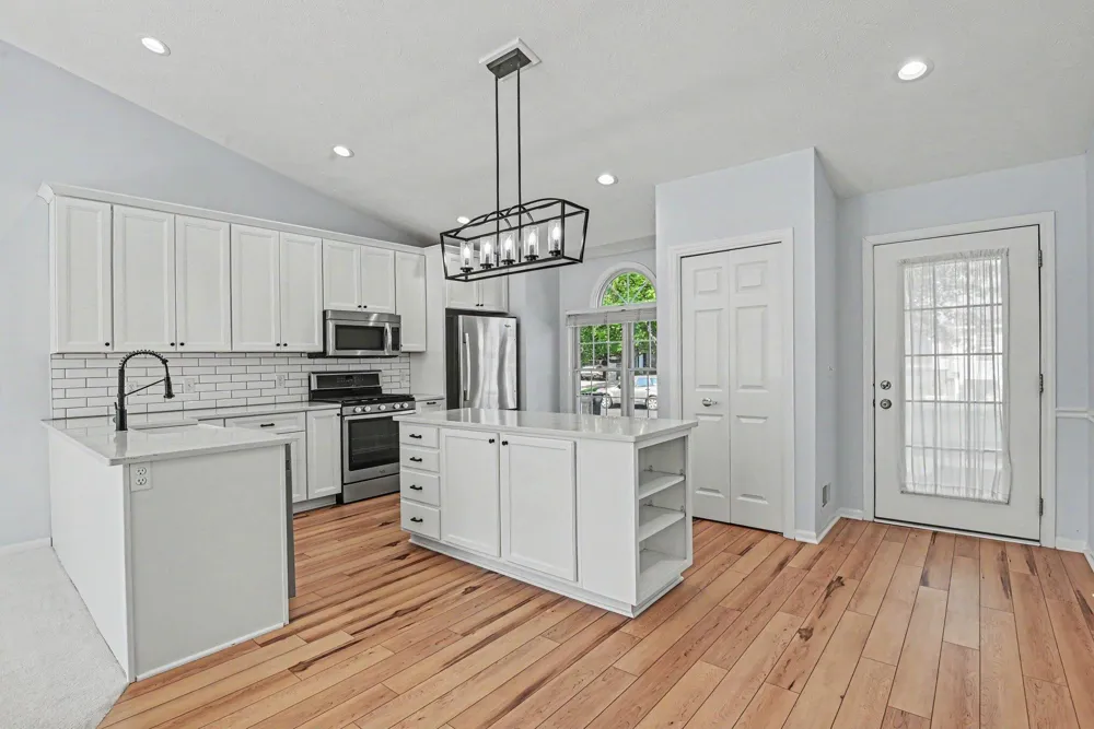 11286 Blue Heron Parkway #24 Holland, MI 49424