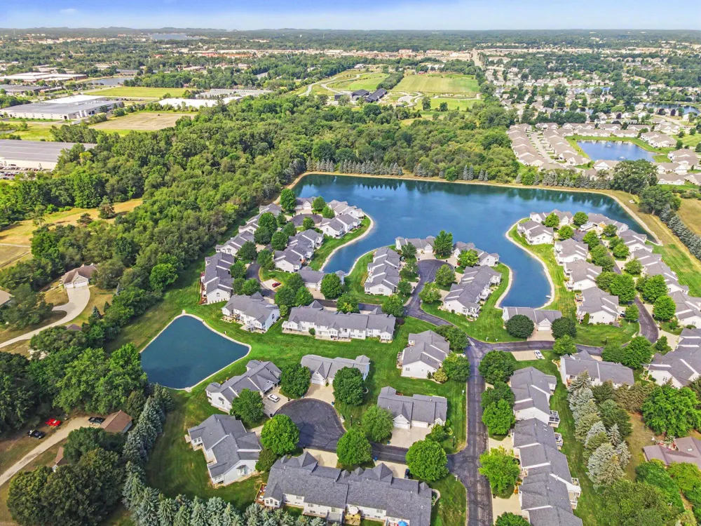 11286 Blue Heron Parkway #24 Holland, MI 49424
