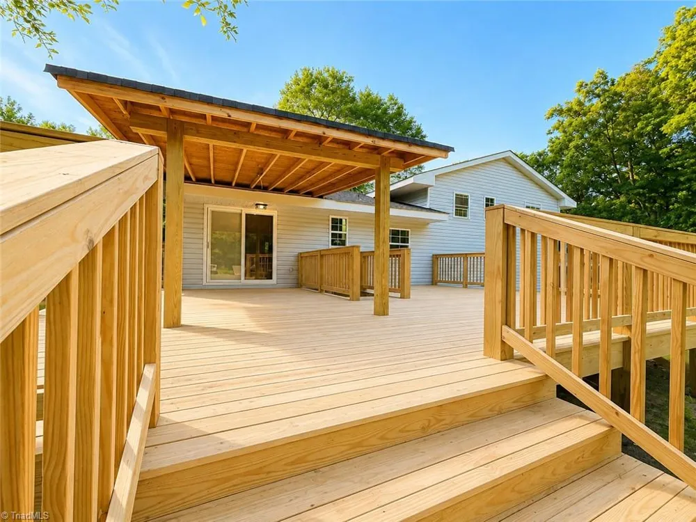 302 Wafford Road Lexington, NC 27292