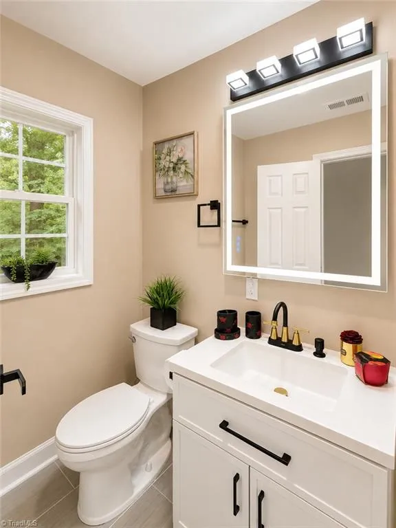 302 Wafford Road Lexington, NC 27292