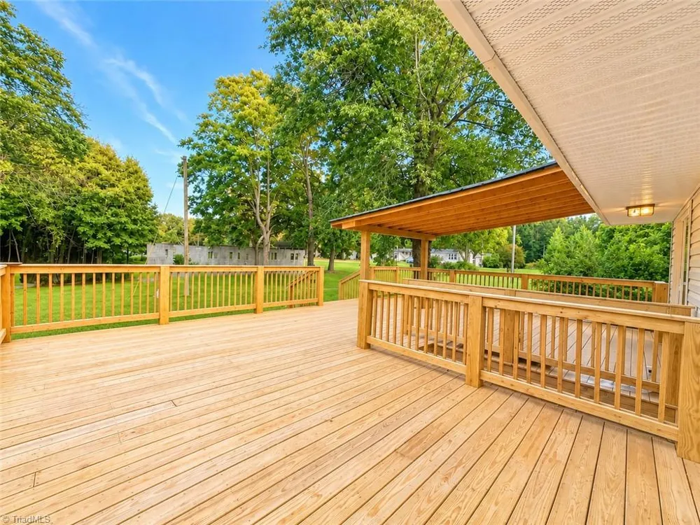 302 Wafford Road Lexington, NC 27292