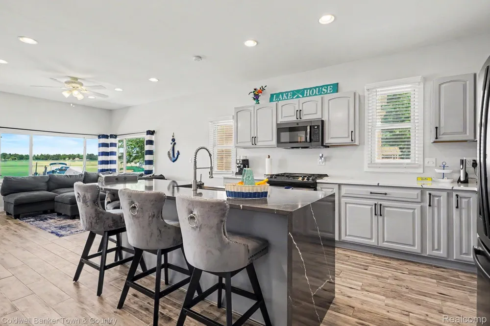 4847 Franklin Street Plainfield Township, MI 48739