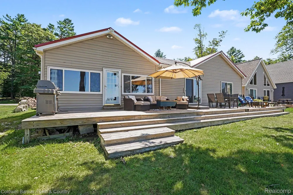 4847 Franklin Street Plainfield Township, MI 48739