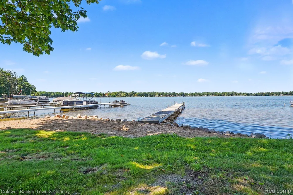 4847 Franklin Street Plainfield Township, MI 48739