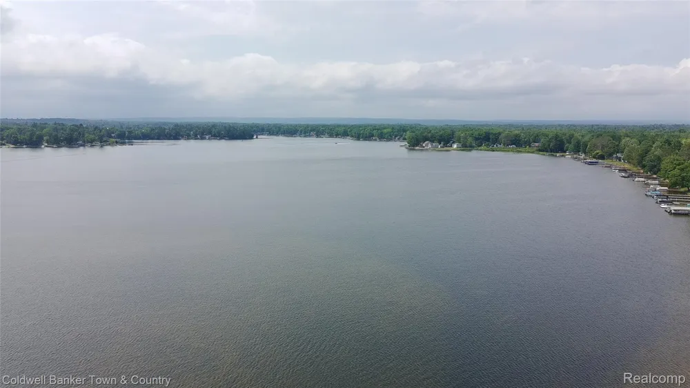 4847 Franklin Street Plainfield Township, MI 48739