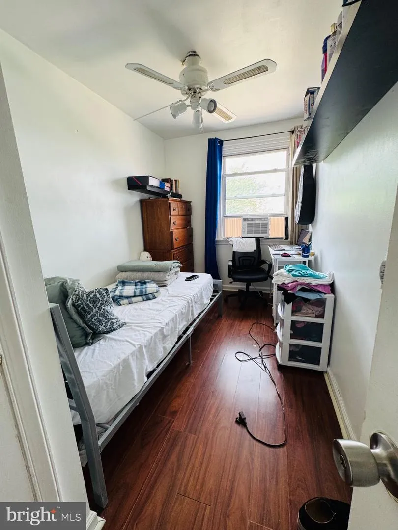 6736 LEONARD STREET Philadelphia, PA 19149