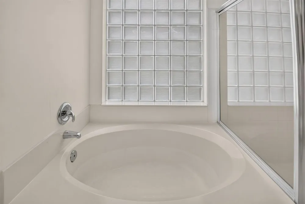 9621 BOCA GARDENS CIRCLE #C Boca Raton, FL 33496