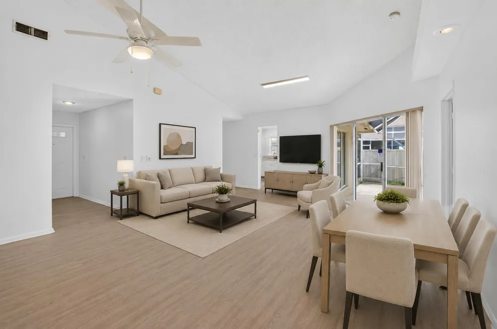 9621 BOCA GARDENS CIRCLE #C Boca Raton, FL 33496