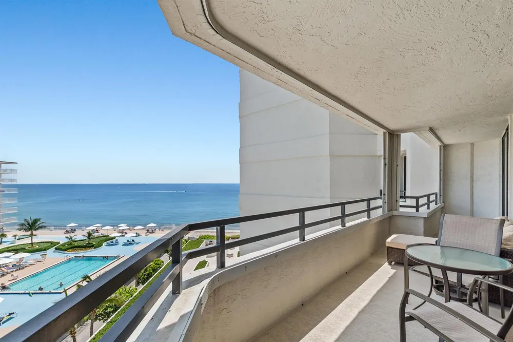 3560 S Ocean Boulevard #706 South Palm Beach, FL 33480