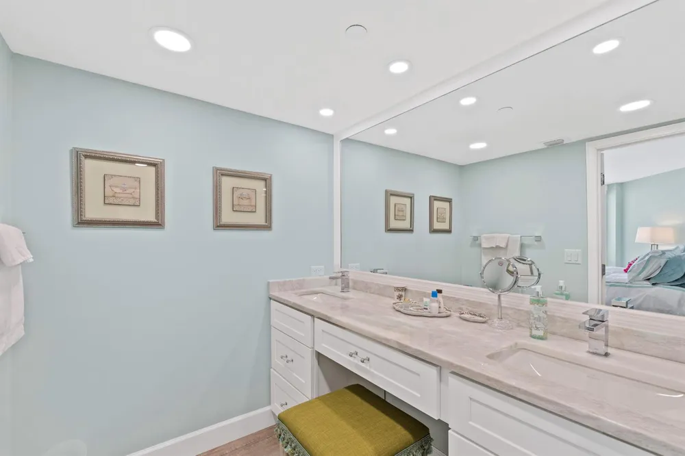 3560 S Ocean Boulevard #706 South Palm Beach, FL 33480