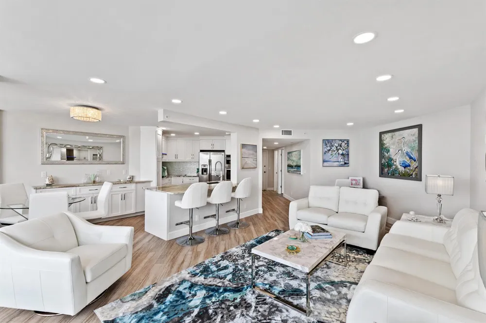 3560 S Ocean Boulevard #706 South Palm Beach, FL 33480