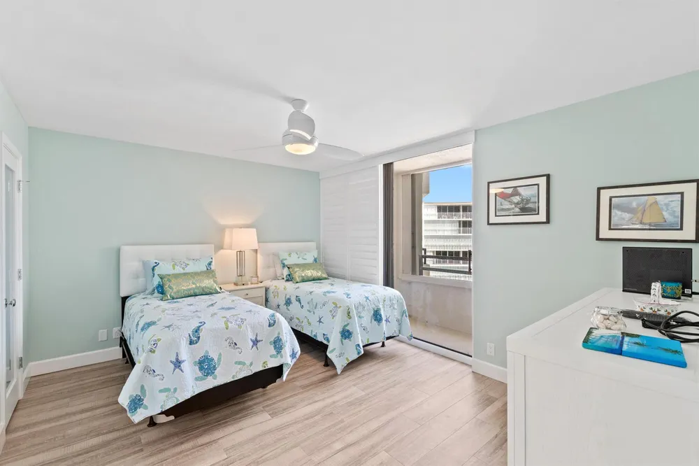 3560 S Ocean Boulevard #706 South Palm Beach, FL 33480