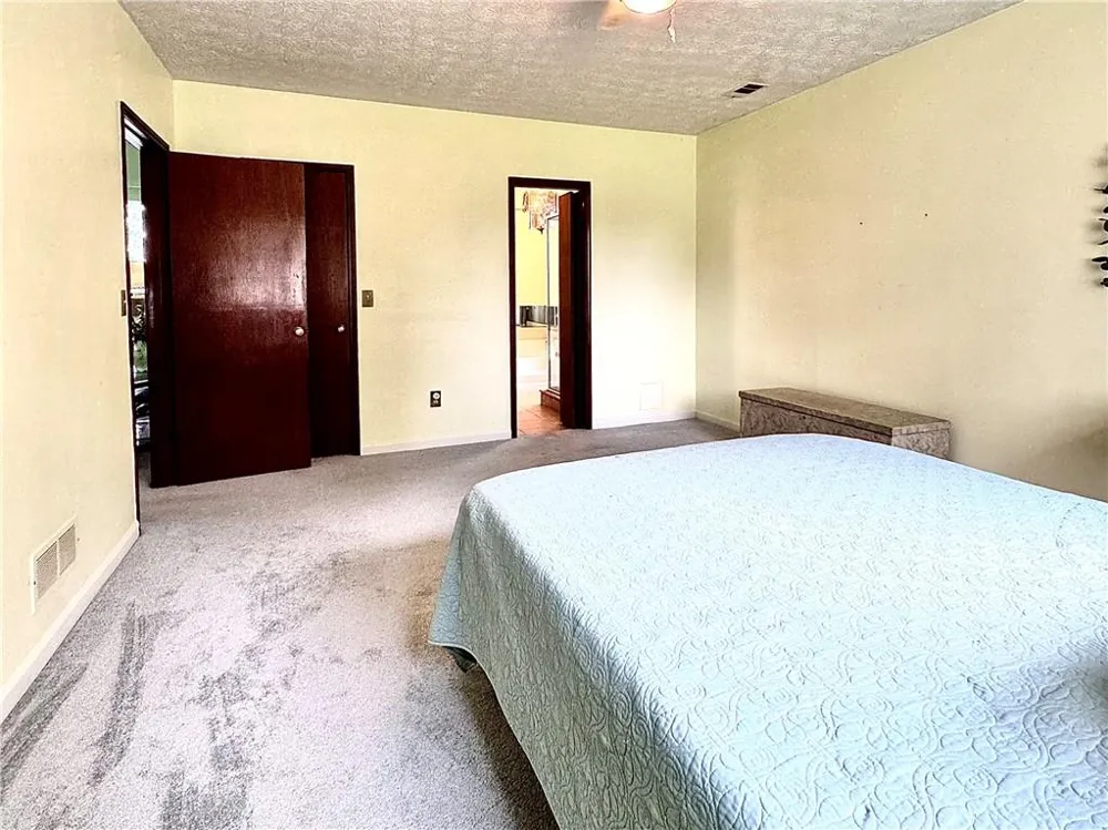 1166 Lakeridge Court Grayson, GA 30017