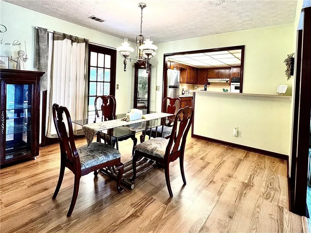 1166 Lakeridge Court Grayson, GA 30017
