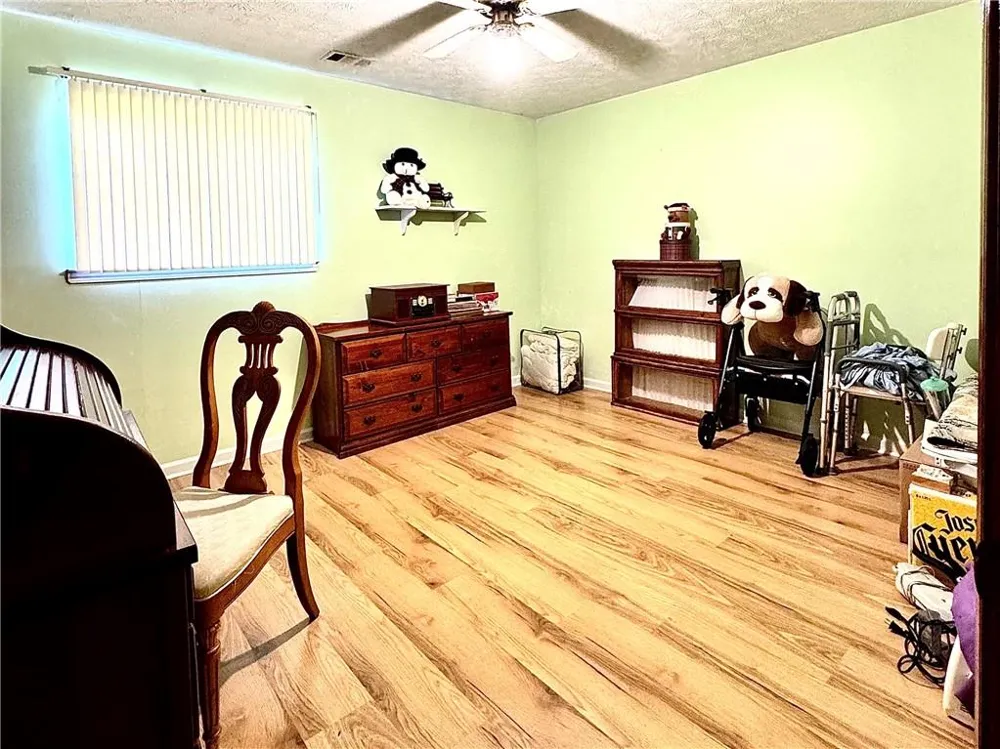 1166 Lakeridge Court Grayson, GA 30017
