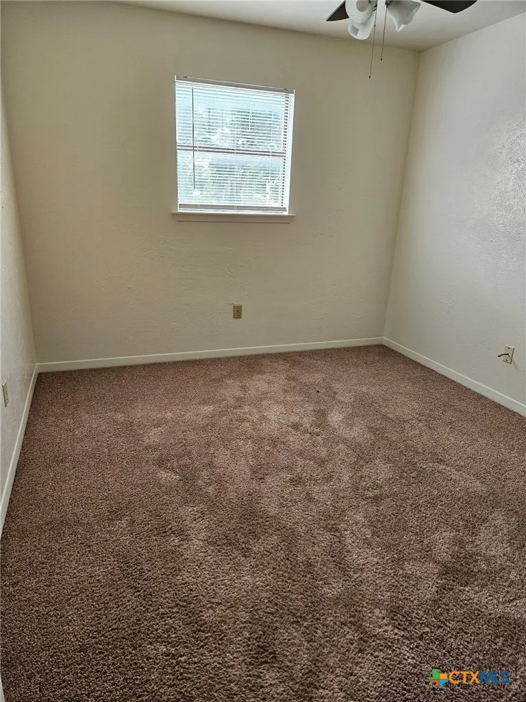 102 E Avenue A #7 Copperas Cove, TX 76522