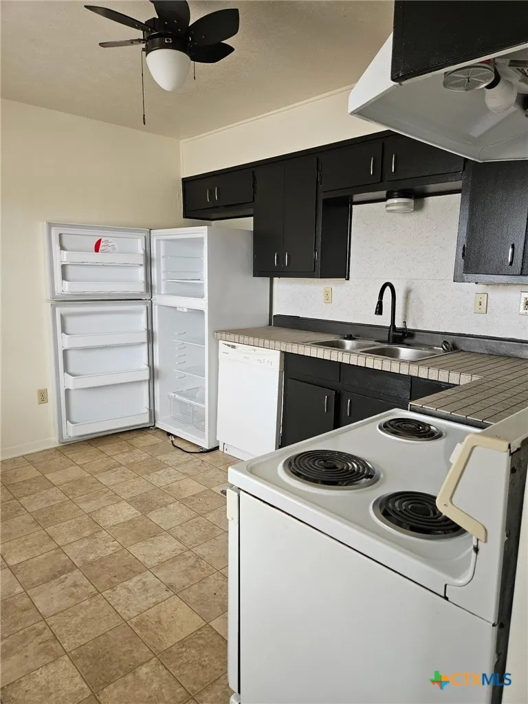 102 E Avenue A #7 Copperas Cove, TX 76522
