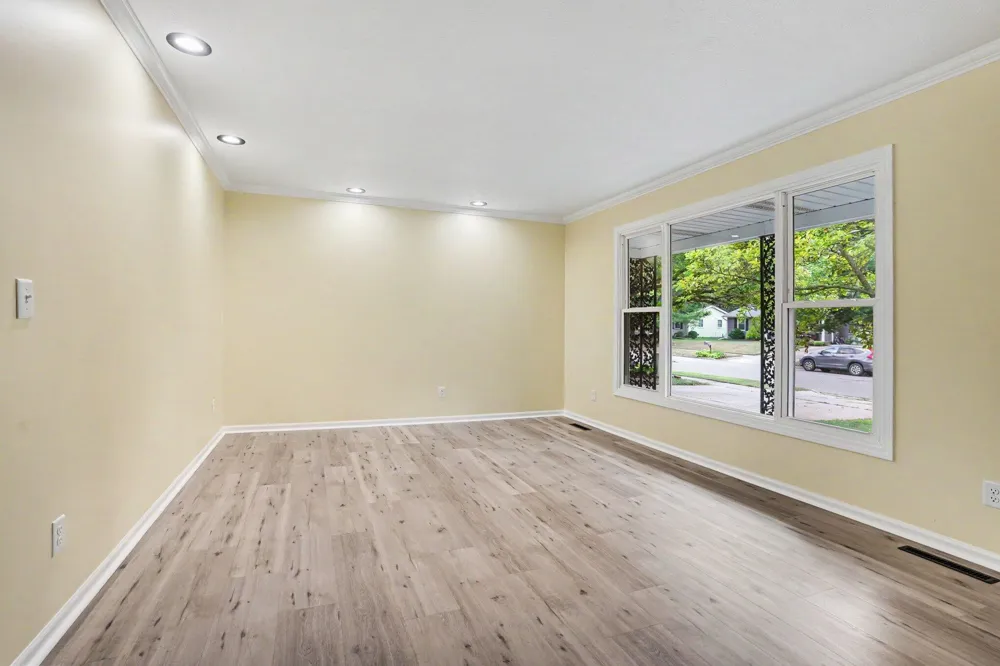 5800 Newhaven Drive Portage, MI 49024