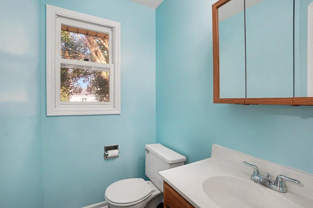 5800 Newhaven Drive Portage, MI 49024