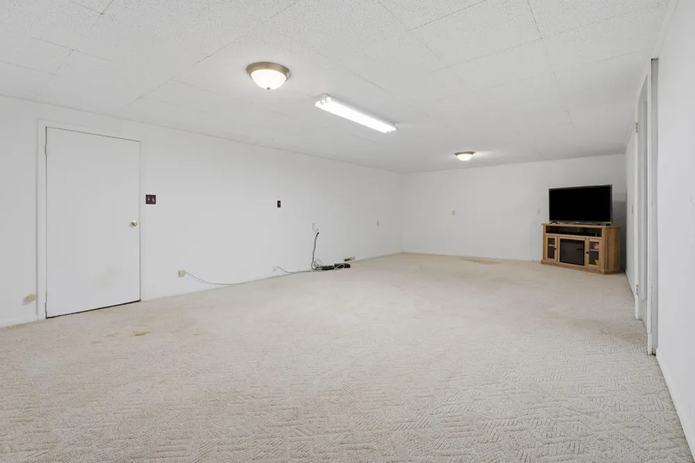3350 Maple Lane St. Joseph, MI 49085