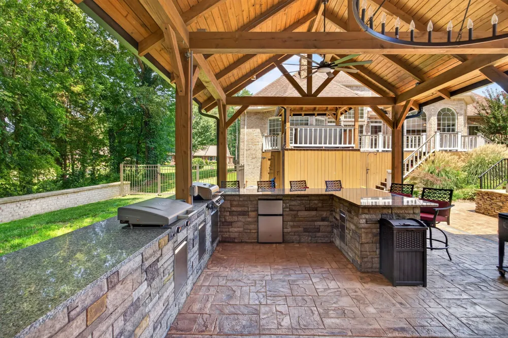 25 W Laurel Ave McMinnville, TN 37110