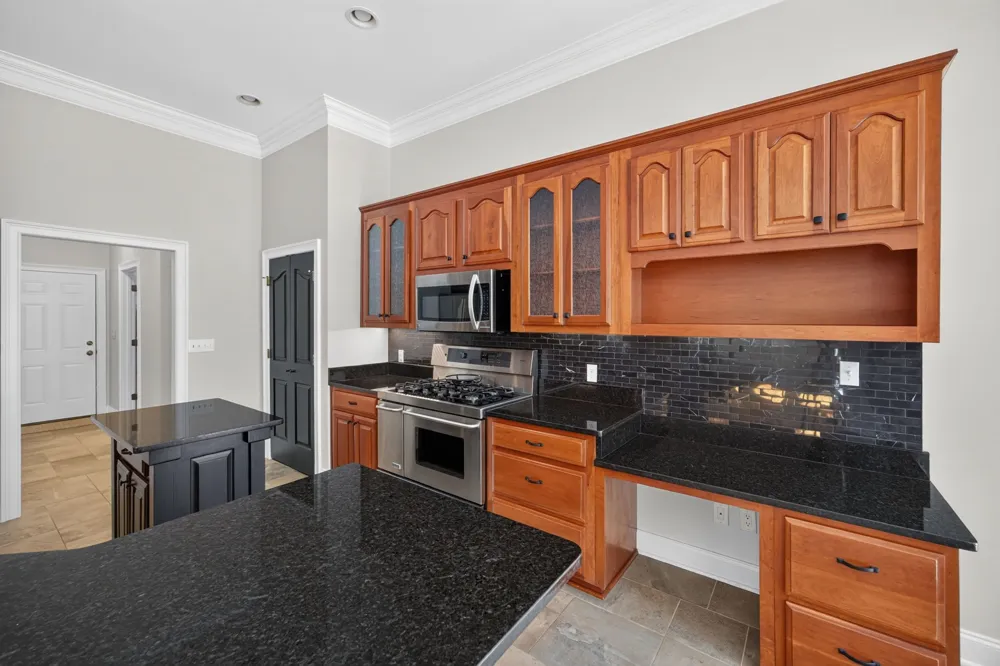 25 W Laurel Ave McMinnville, TN 37110