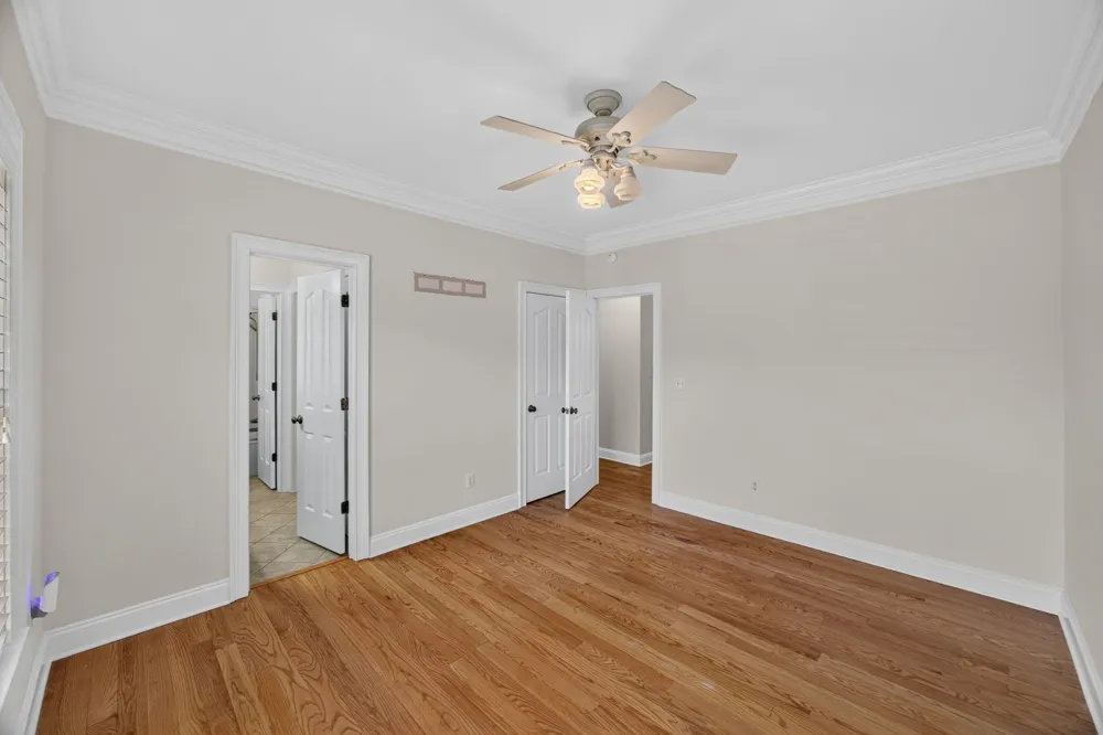 25 W Laurel Ave McMinnville, TN 37110