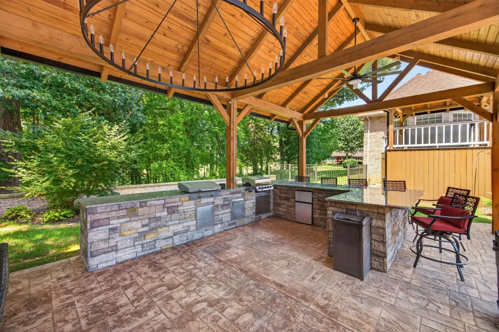25 W Laurel Ave McMinnville, TN 37110